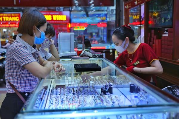 Giá vàng sáng 4/1 giảm 100 nghìn đồng/lượng